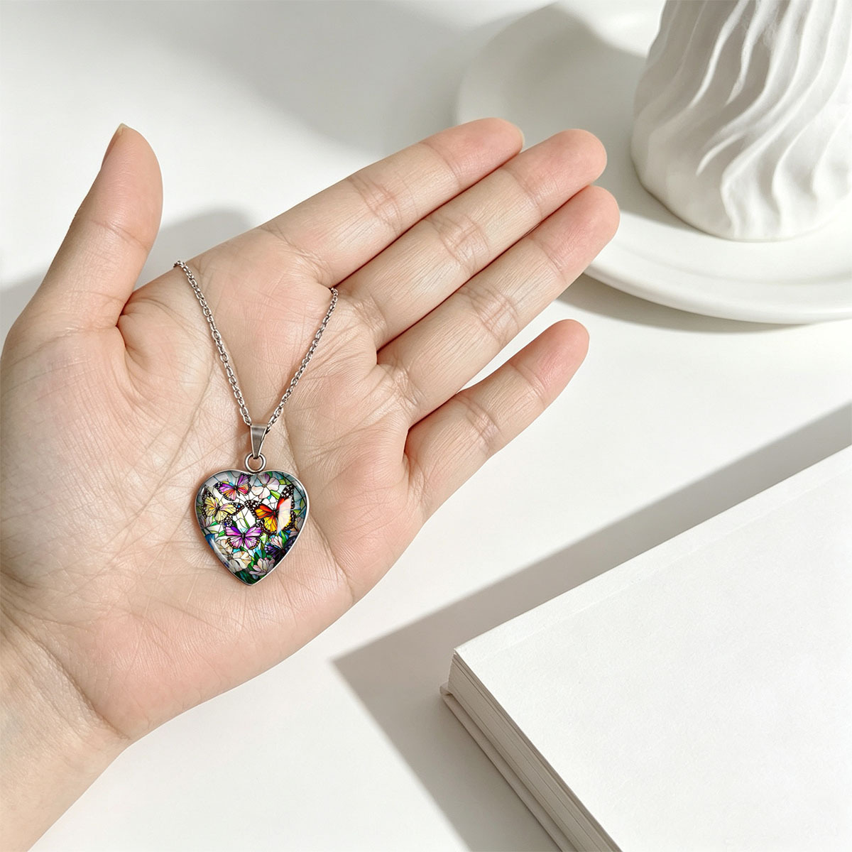 3pc Insect and Flower Pattern Heart-Shaped Necklace Set, Unisex Gift