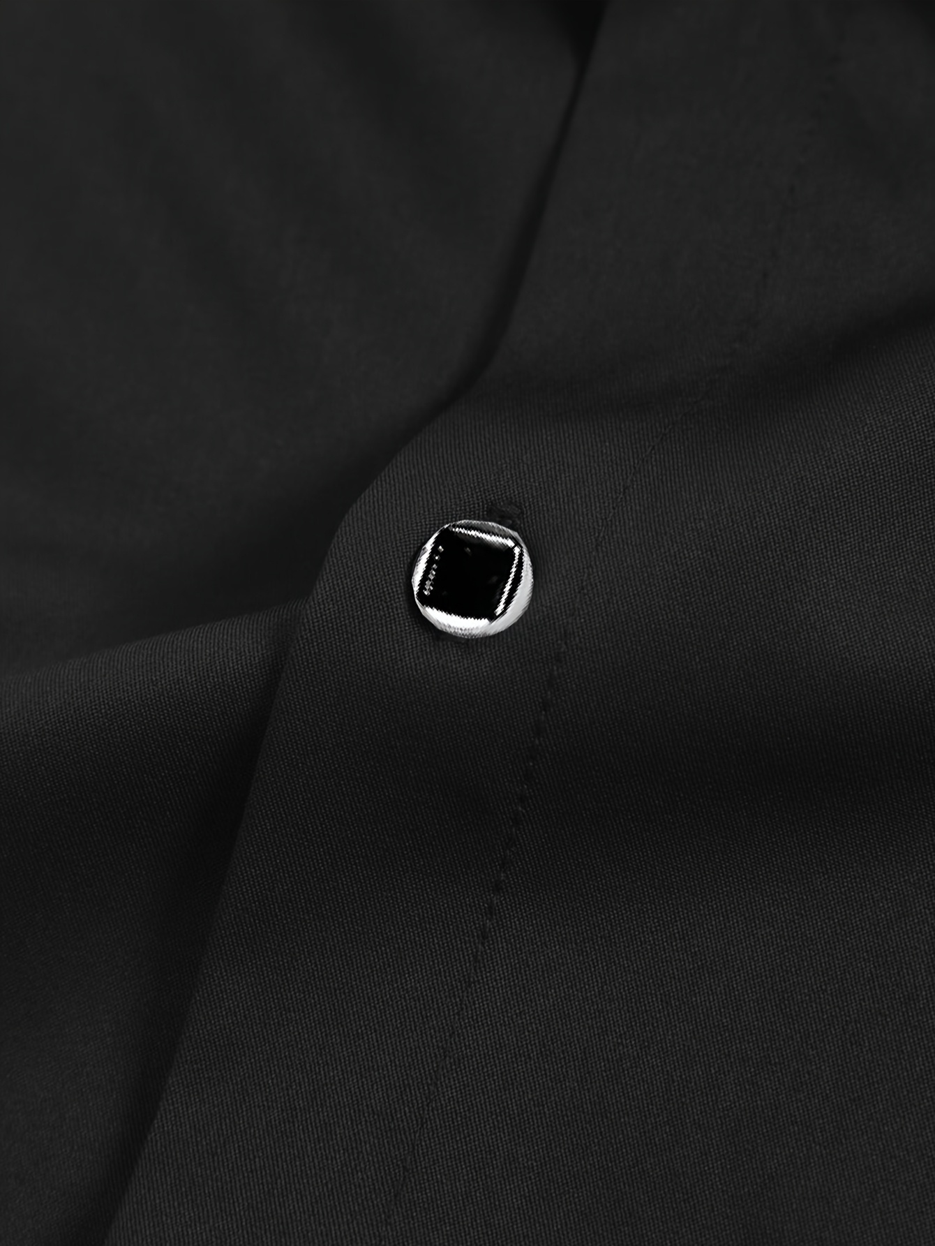 Camisa negra de manga larga para hombre con diseño geométrico - Corte ajustado, material de poliéster ligero, ideal para eventos casuales o formales, top versátil | Look elegante | Tacto suave