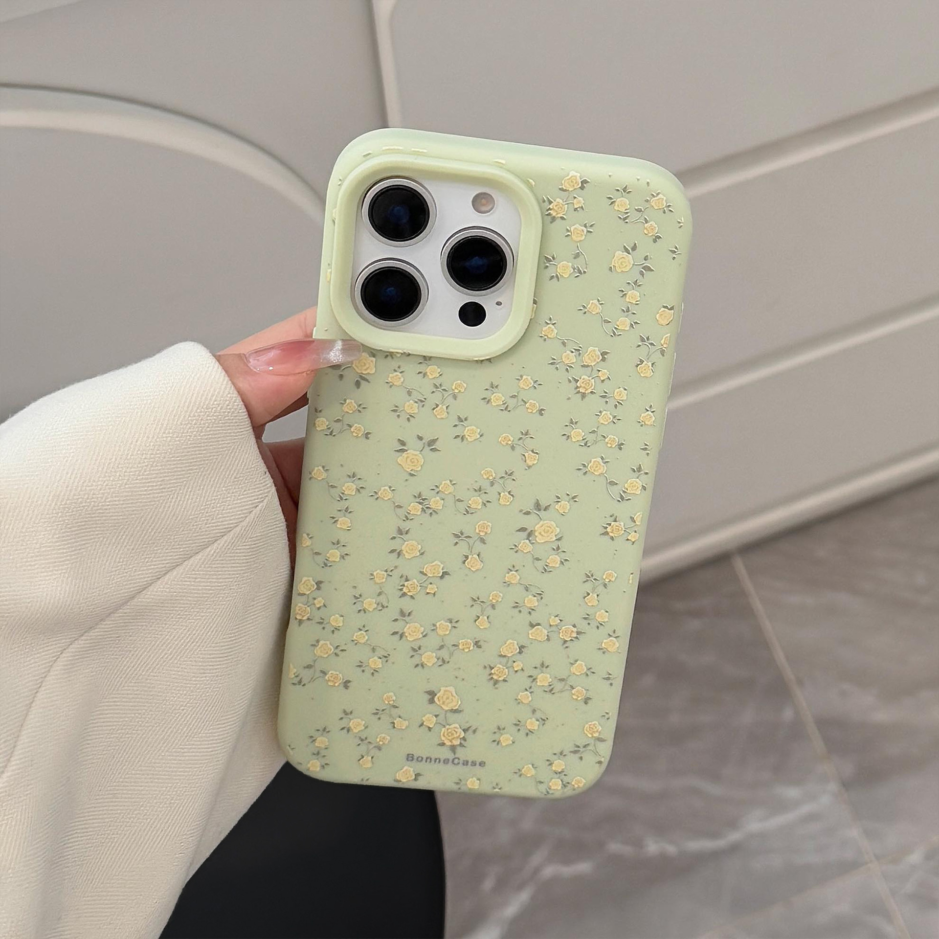 Yellow Small Floral Pattern Suitable for Apple 16 Mobile Phone Case 15pro Max Fresh iPhone 14 Temperament 13 Frosted Soft Shell 11