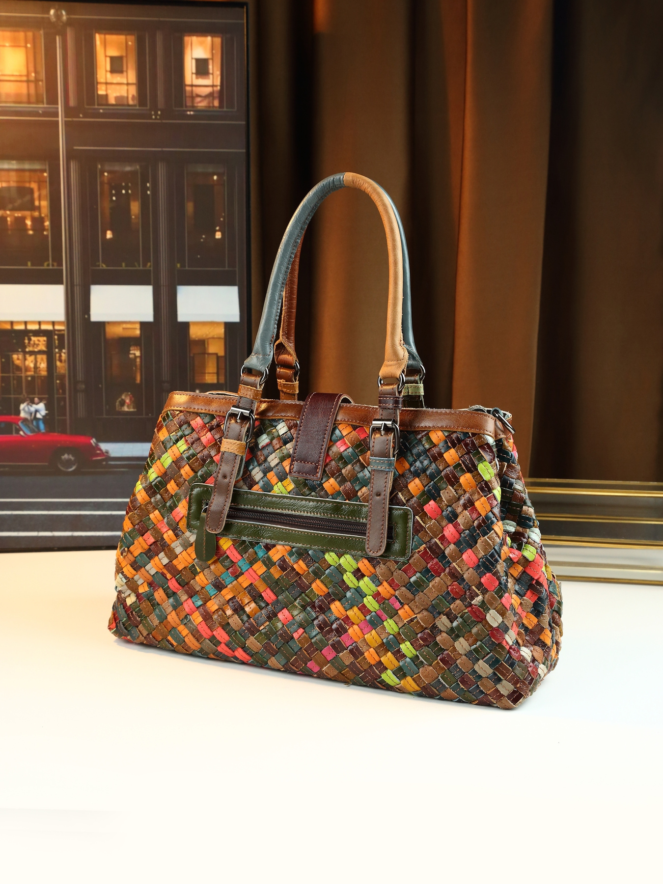 Handbag top handles and hardware