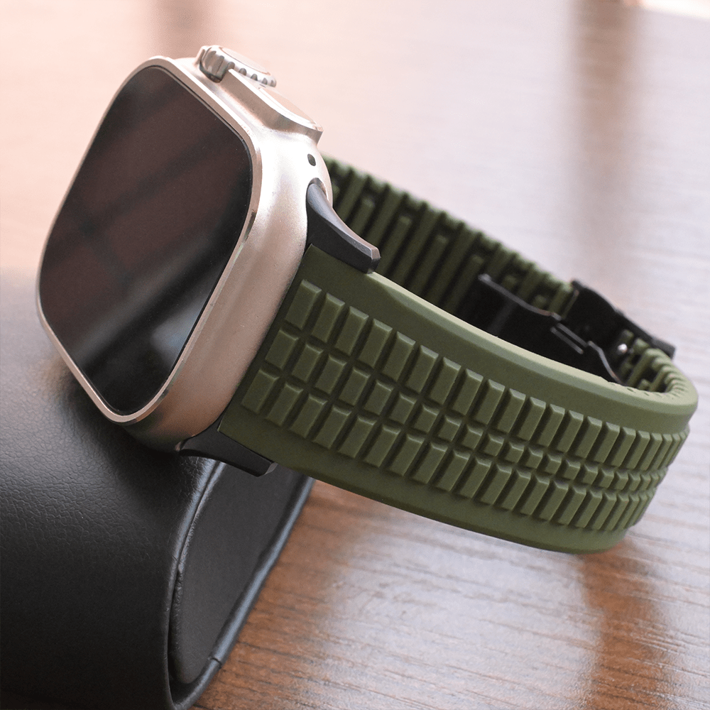 Silicone Sports Band for Apple Watch Ultra 3, 2, 1, 49Mm Series 10, 46Mm, 11, 10, 9, 8, 7, 45Mm. Men'S Business Strap for Iwatch 6, 5, 4 SE3, 44Mm Bracelet