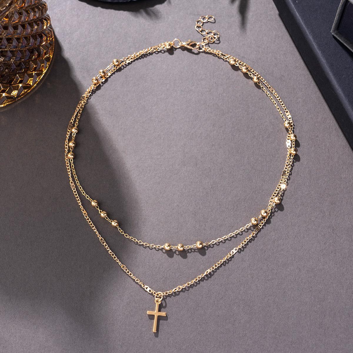 A Trendy And Unique Classic French Layered Necklace Featuring A Double-layer Cross Design, With , Perfect For Women As A Choker Chain