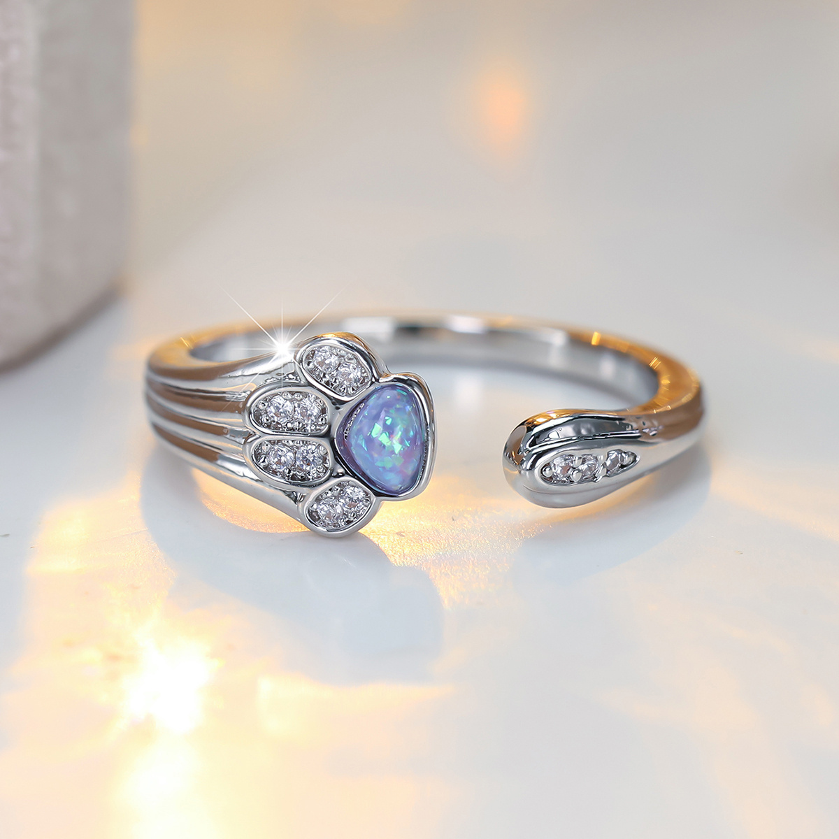 Unisex Cute Paw-Shaped Open Ring with Iridescent Opal