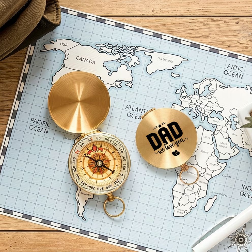 Vintage Style Copper Compass Keychain for Outdoor Adventures