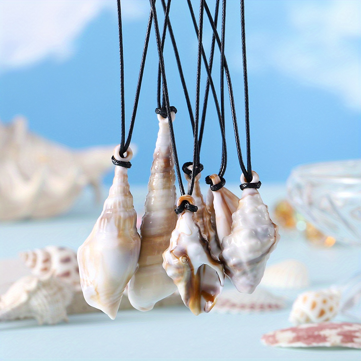 Women's Adjustable Ocean-themed Pendant Necklace with Imitation Seashell