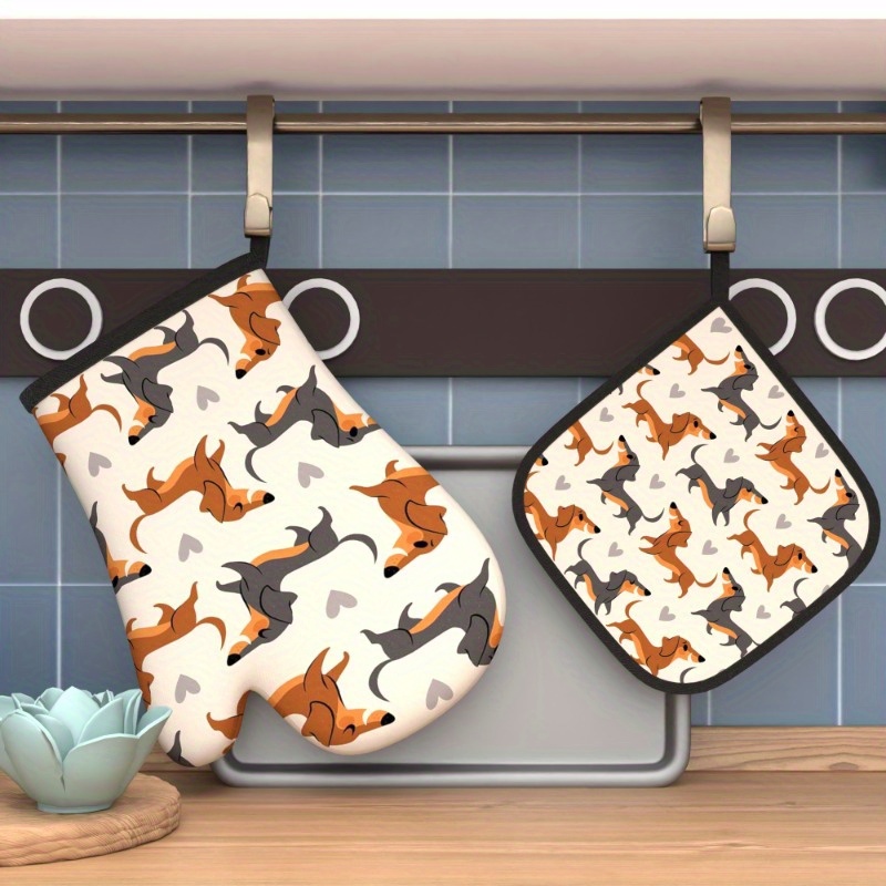 

2pcs Dachshund Pattern Polyester Oven Mitts And Potholders Set, Heat Resistant Kitchen Grilling Cooking Baking Tools, Machine Washable, Woven Housewarming Gift For Dog Lovers