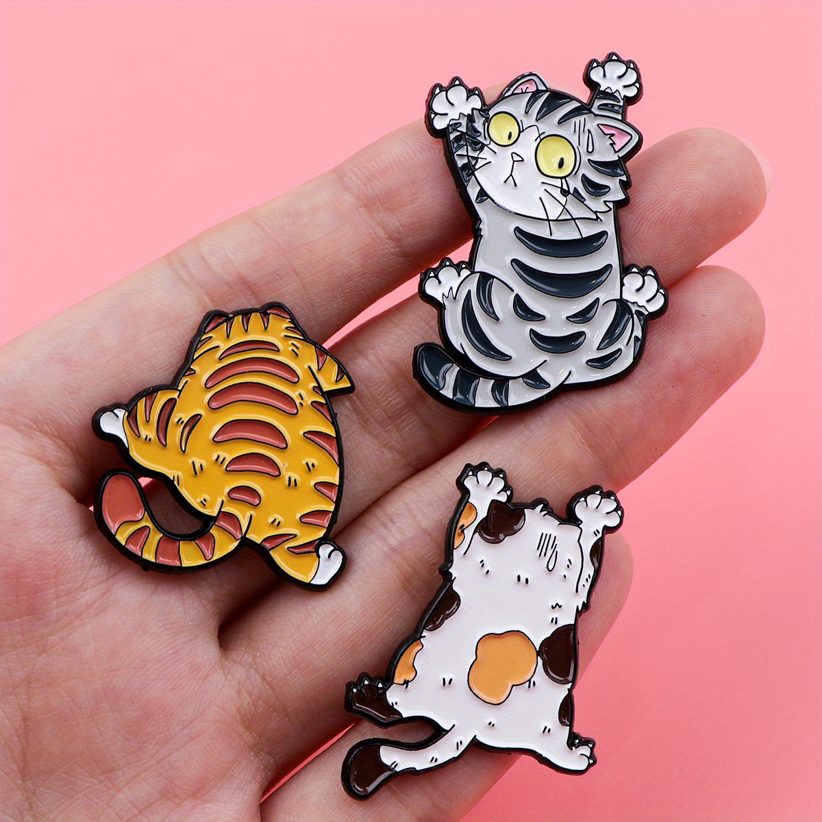 E-shop 3er-Set Katzen-Anstecknadeln Broschen aus Emaille – Deko für Rucksäcke, & Geschenke – Coole Accessoires für Freunde