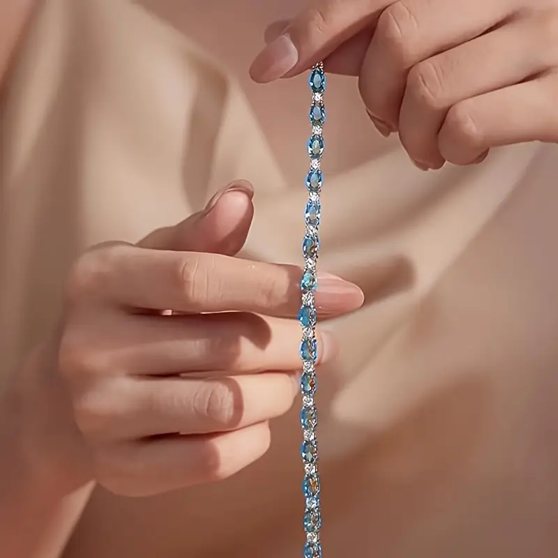 1pc 925 pure silvery fashionable luxury men and women silvery artificial crystal bracelet pure silvery womens silvery bracelet fashionable product perfect gift for her a box Product details 3