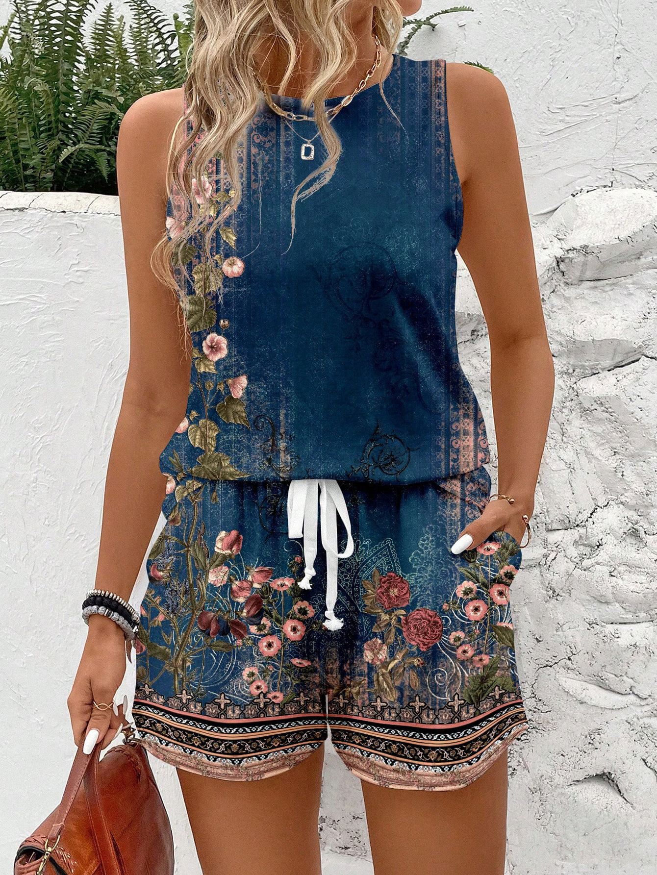 2pcs womens retro full body floral print tank top shorts matching outfit machine washable round neck beachwear suit with pocket shorts spring summer casual outfits for poolside vacation casual attire
