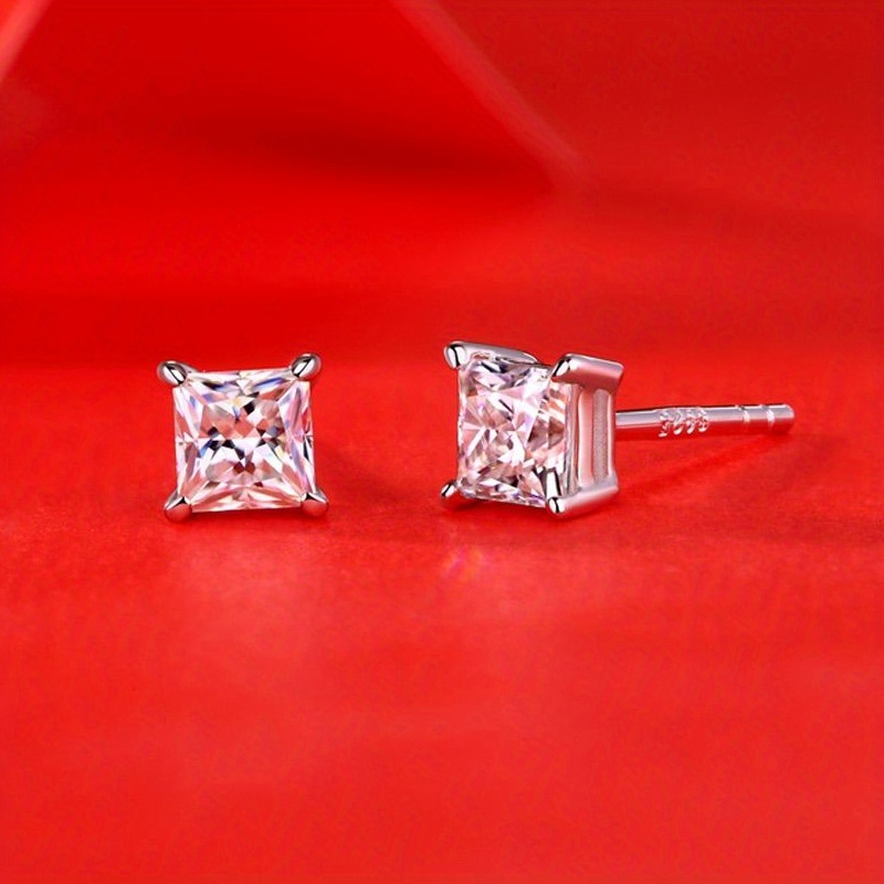 Women's 0.5/1 Carat Princess Cut Synthetic Zircon Stud Earrings