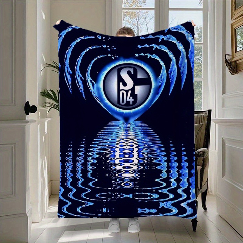 

Football Printed Soft Blanket, Suitable For All , Hypoallergenic And Tear-resistant, Sofas, Beds, Offices, Camping, And Travel, Ideal As Christmas Gifts, Wedding Presents, Or Birthday Gifts .