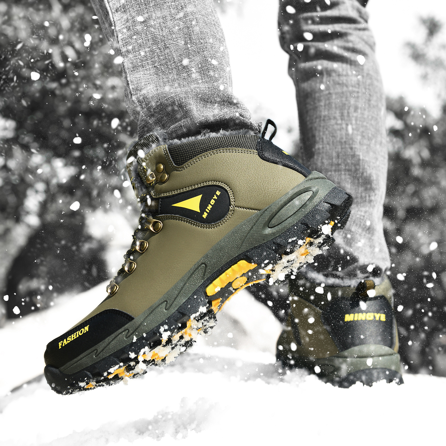Mens Non Slip Warm Fleece Shoes Comfortable Outdoor Snow Boots For