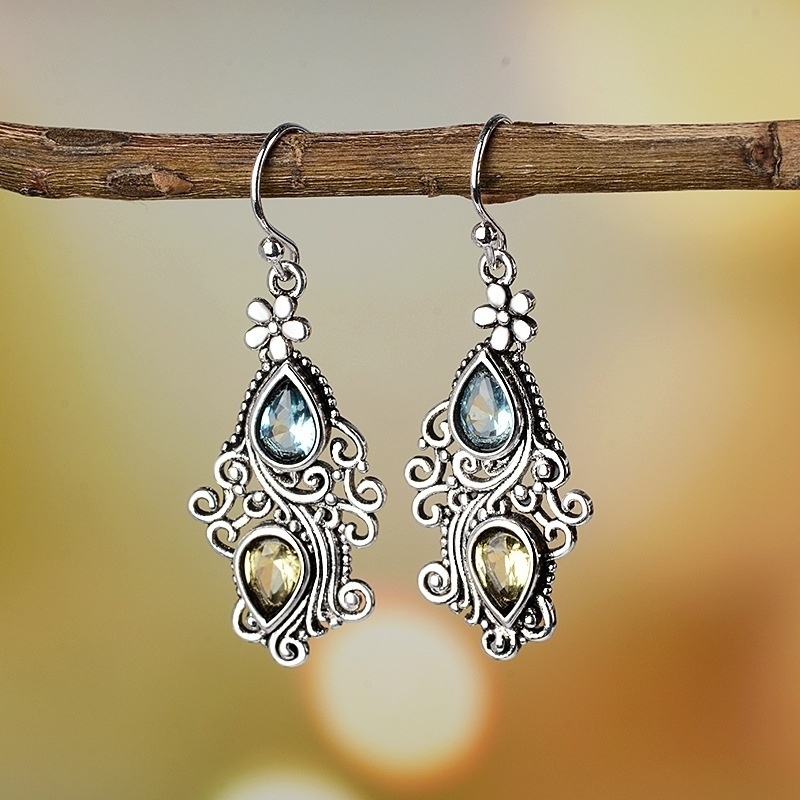 

Boho Flower Water Drop Pear Shaped Earrings For Women Retro Crystal Stone Earrings Banquet Jewelry