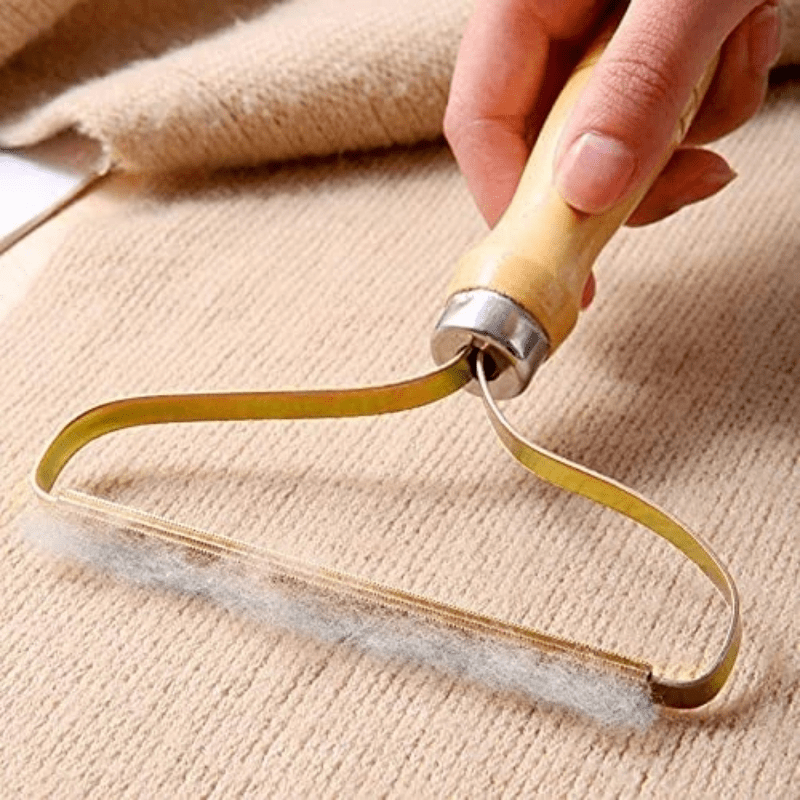 1pc Portable Manual Hair Removal Agent Carpet Wool Coat Clothes Shaver  Brush Tool Coat Double Sided Hair Removal Ball Knitting Tool - Home &  Kitchen - Temu