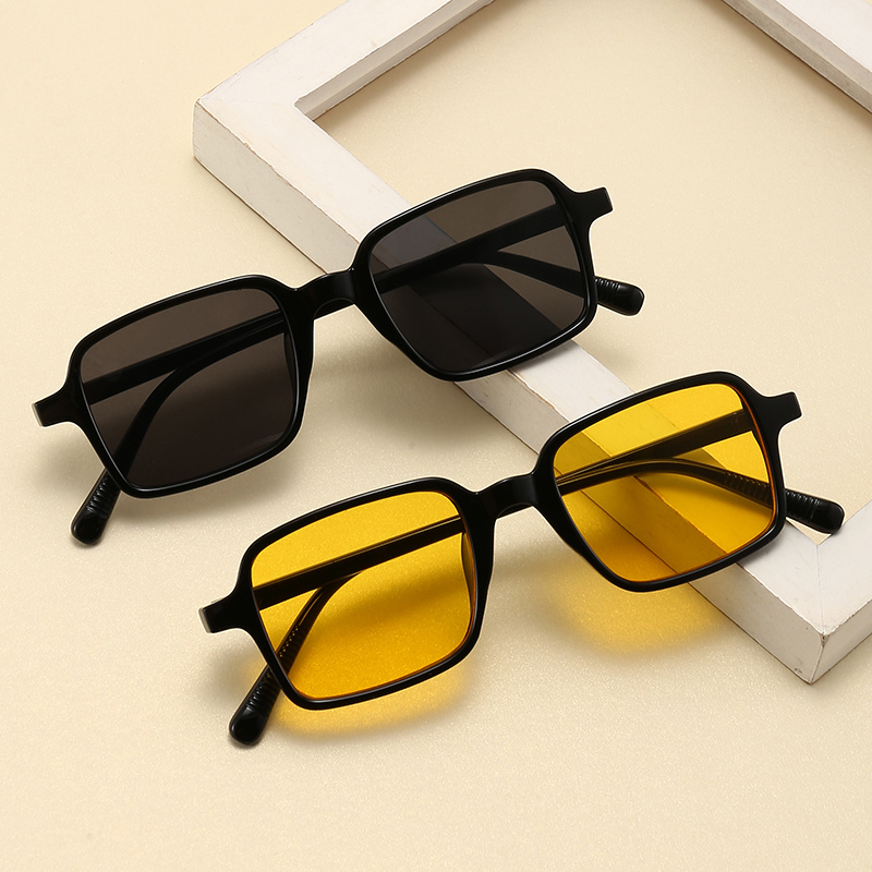 Men's Retro Sunglasses -Flat Square Sunglasses  Retro fashion mens, Black sunglasses  men, Retro sunglasses