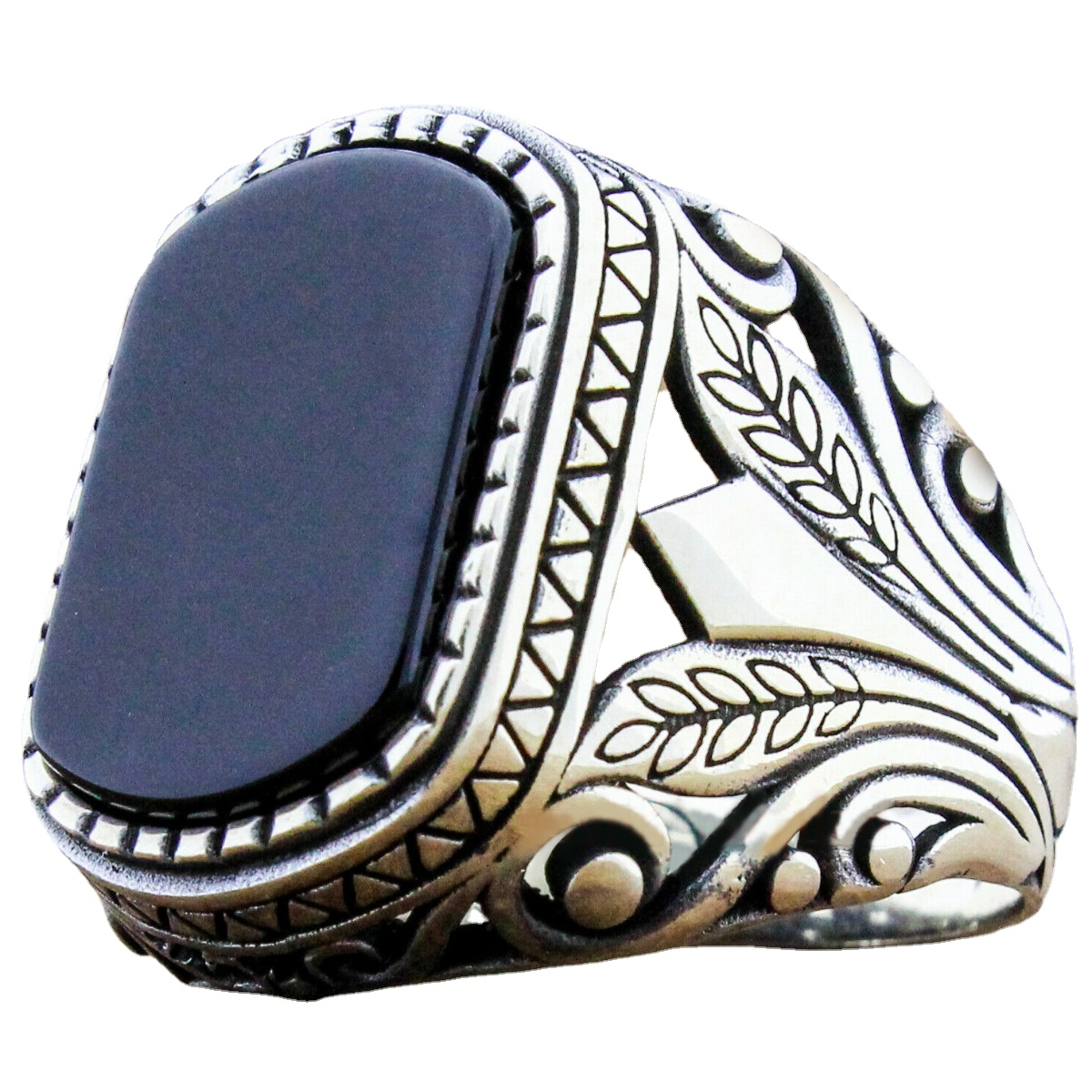 Punk Retro Stone Inlaid Pattern Ring For Men