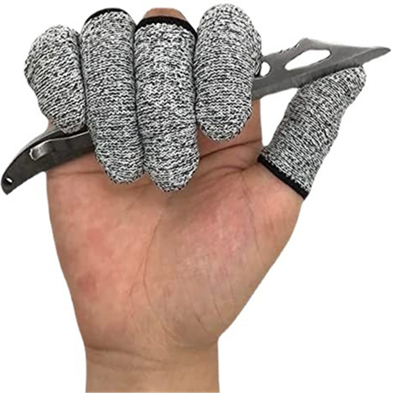 Choosing Whittling Glove & Thumb Guard 