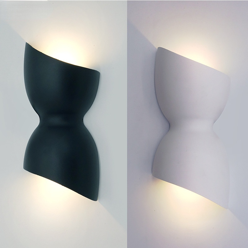 Wall Lamp Image 2