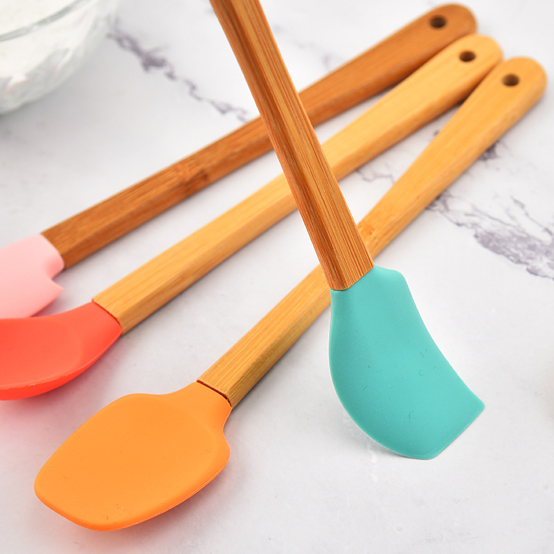 Silicone Baking Pastry Scraper Spatula Non-Stick Cake Scraper Cream Butter  Spatula Heat-Resistant Kitchen Baking Pastry Tools