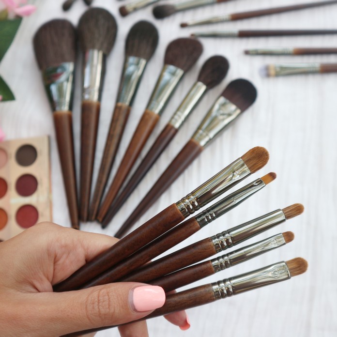 OVW Makeup Brushes Set Lip Brush Blender Eyeshadow Professional Foundation  Eyeliner Wooden - AliExpress