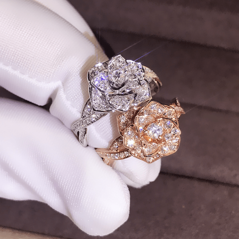 Anillo elegante con forma de flor de cobre para mujer, anillo informal con  diamantes de imitación sencillos para mujer, accesorio para el índice del d