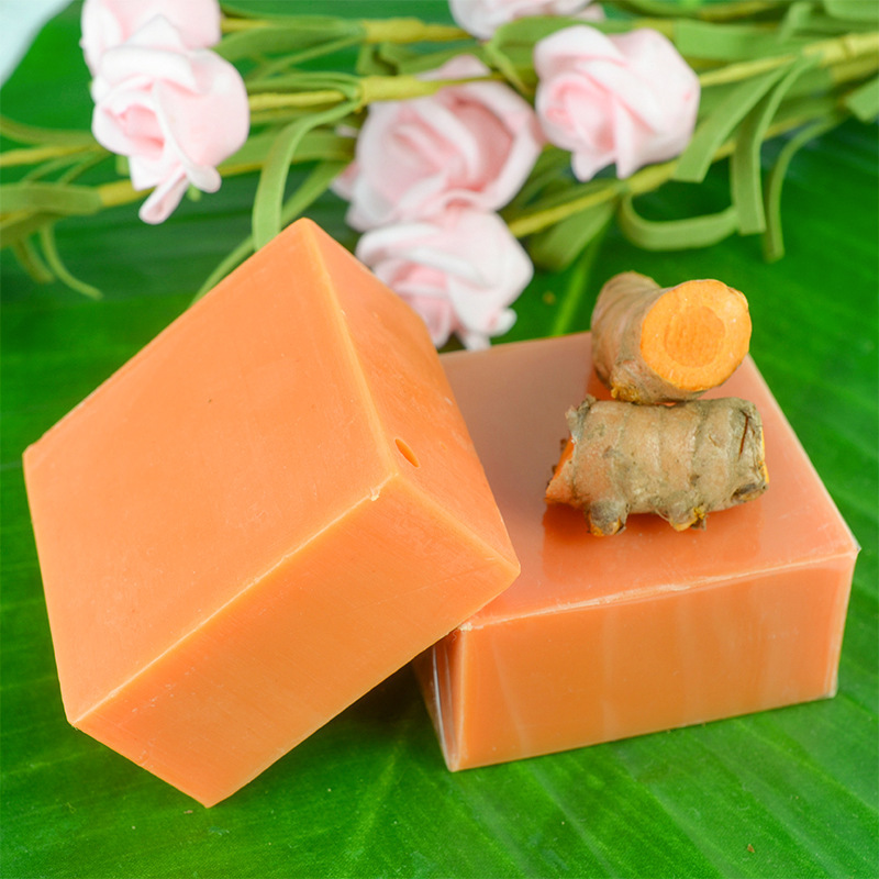 Savon naturel au curcuma pour l'acné et les taches sombres, savon au  curcuma fait à la main, nettoie efficacement en profondeur, hydrate et  adoucit la