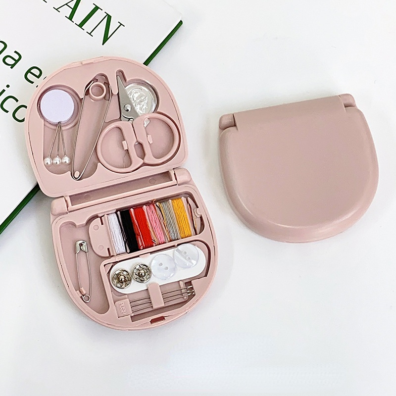 1pc Mini Sewing Kit, Cute And Convenient Small Needle Bag, Button Mini  Scissors Thread, Home Sewing Tool Combination Set