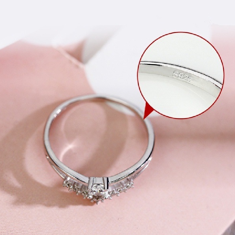 V Shaped Sparkling Zirconia Ring, Heart Wedding Jewelry