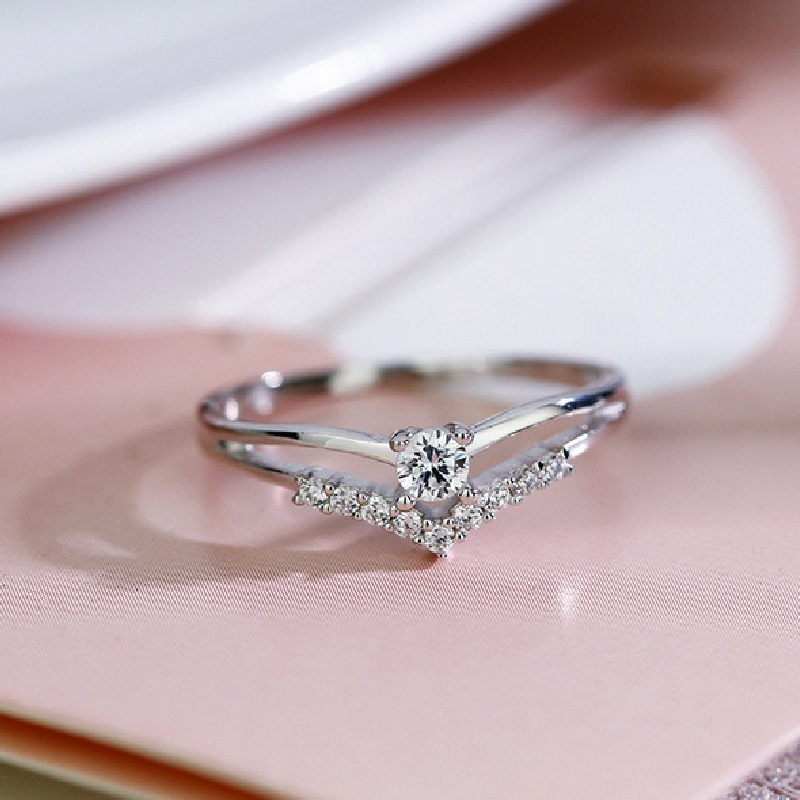 V Shaped Sparkling Zirconia Ring, Heart Wedding Jewelry