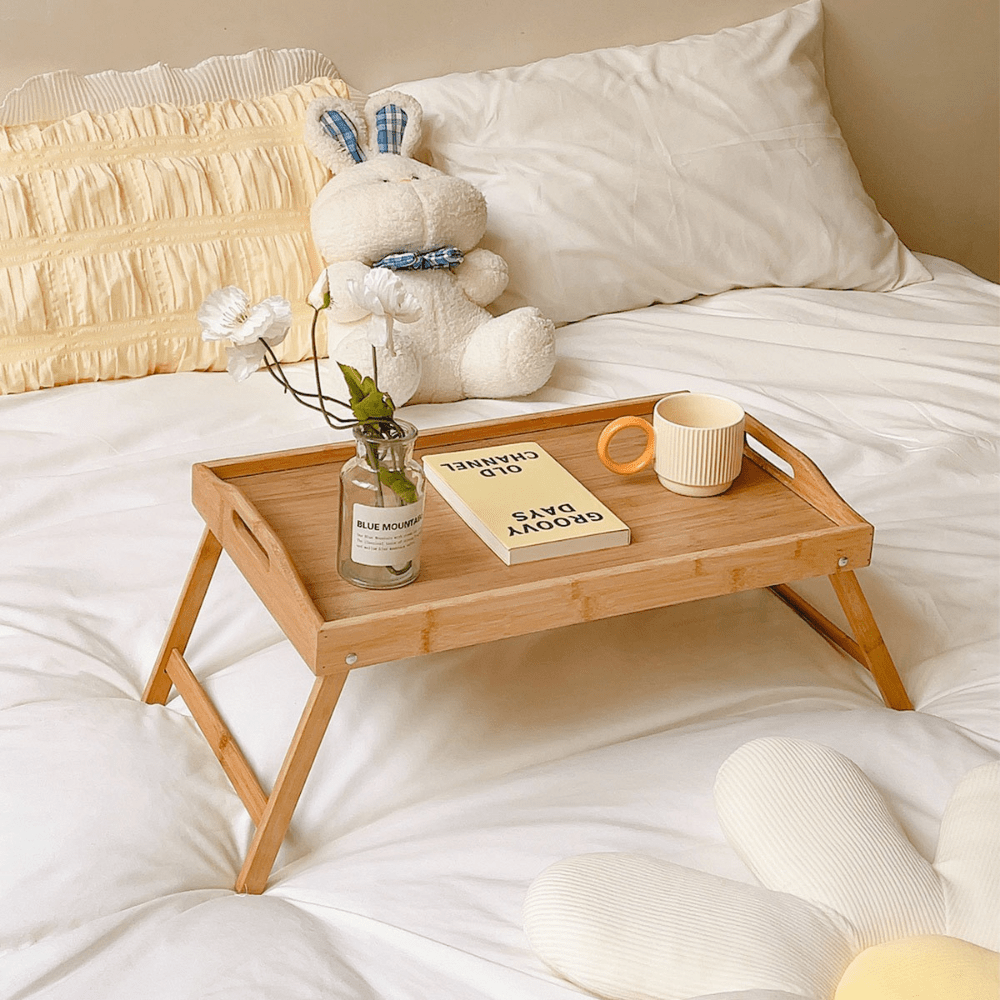  Artmeer Bandeja de cama con patas plegables, bandeja de  desayuno de bambú con asas, ideal para sofá, cama, comer, trabajar, se  utiliza como bandeja de aperitivos de escritorio para laptop, paquete