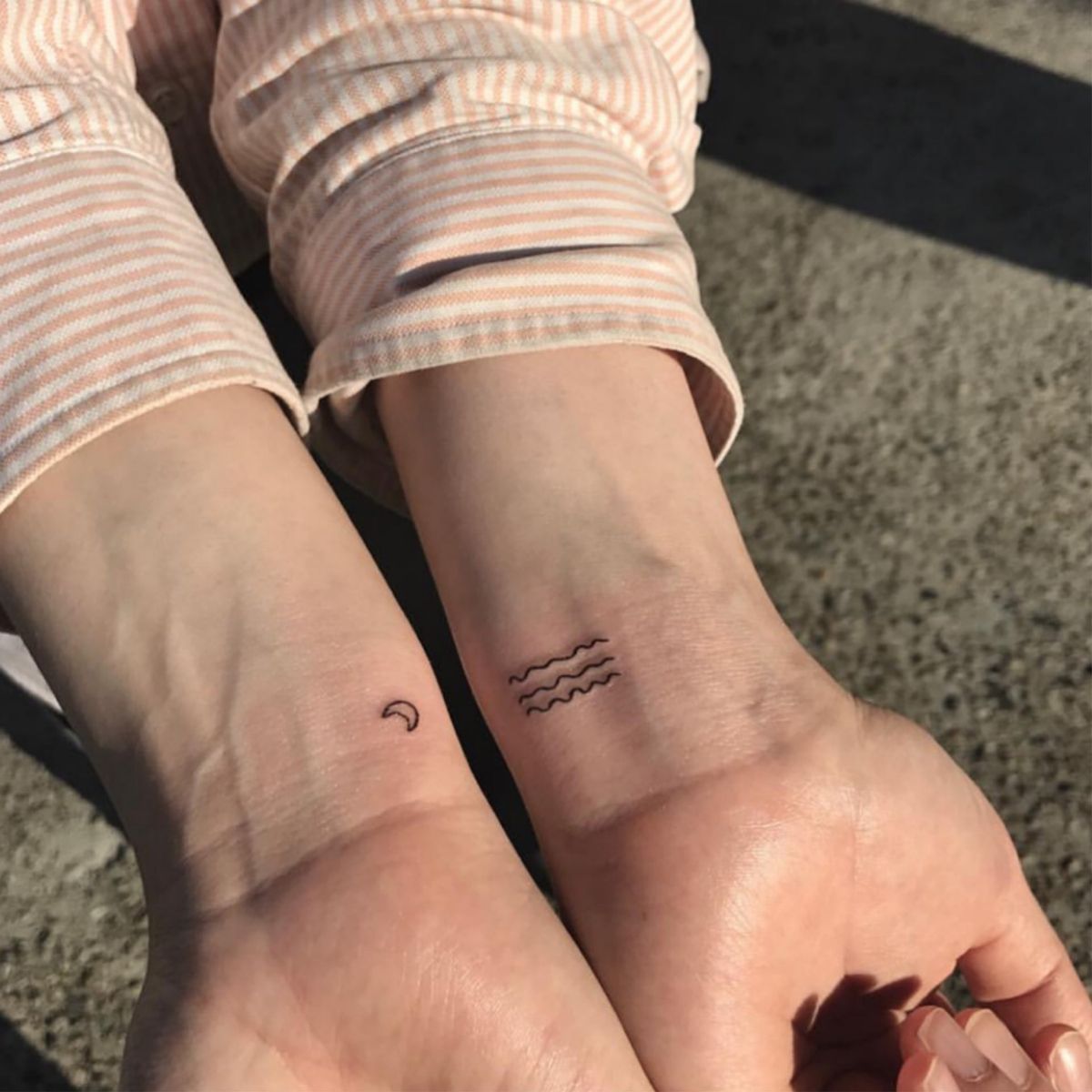 1 Sheet Double Lines Tattoo Sticker Waterproof Long Lasting Small Figure Temporary Tattoo - Beauty & Personal Care - Temu 1 Sheet Double Lines Tattoo Sticker Waterproof Long Lasting Small Figure Temporary Tattoo - Beauty & Personal Care - Temu
