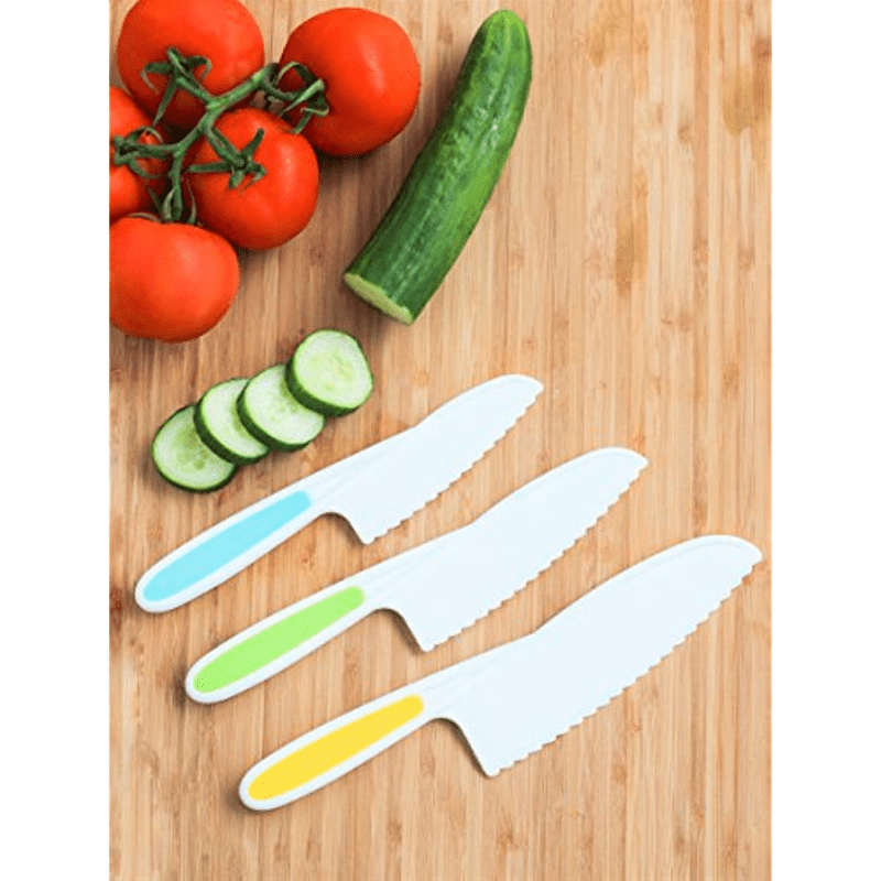 Non-toxic Nylon Kitchen Knife Set With Solid Handle And Serrated