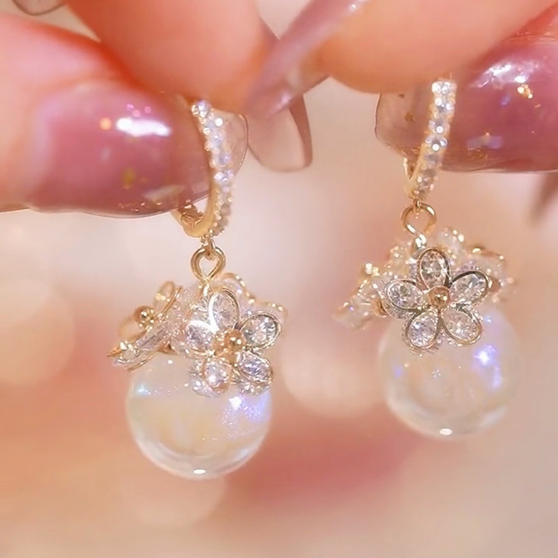 

Exquisite Golden Flower Faux Pearl Pendant Shiny Zircon Inlaid Dangle Earrings Elegant Luxury Style Delicate Female Gift