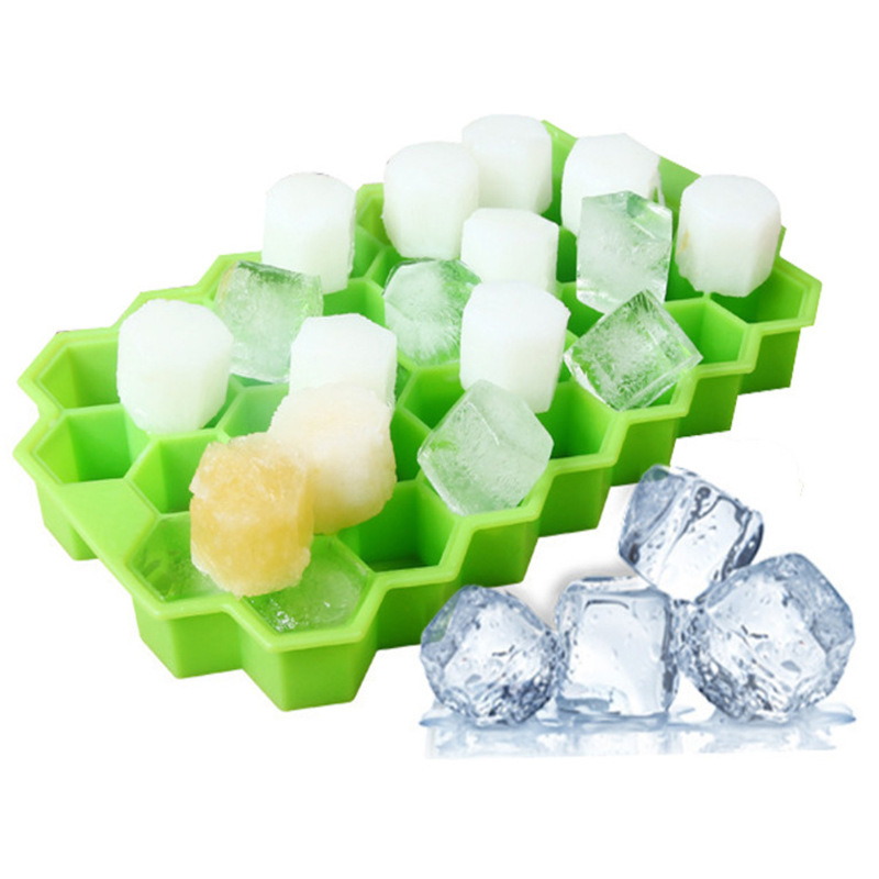 20 Cool & Creative Ice Cube Trays