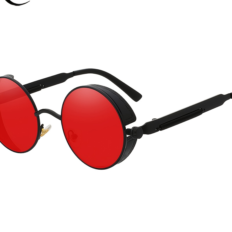 Round glasses outlet red