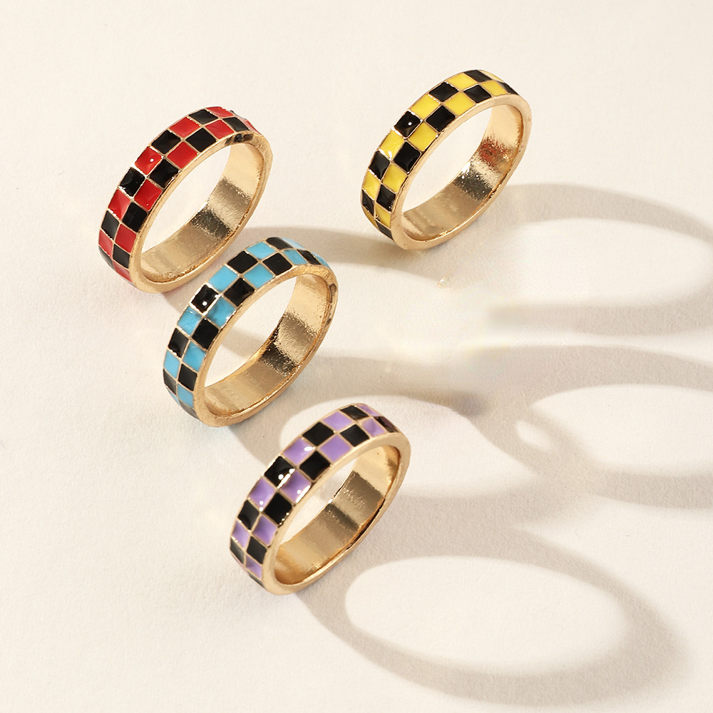 Chunky Heart Rings + Minimalist Band Ring Trendy Checkerboard