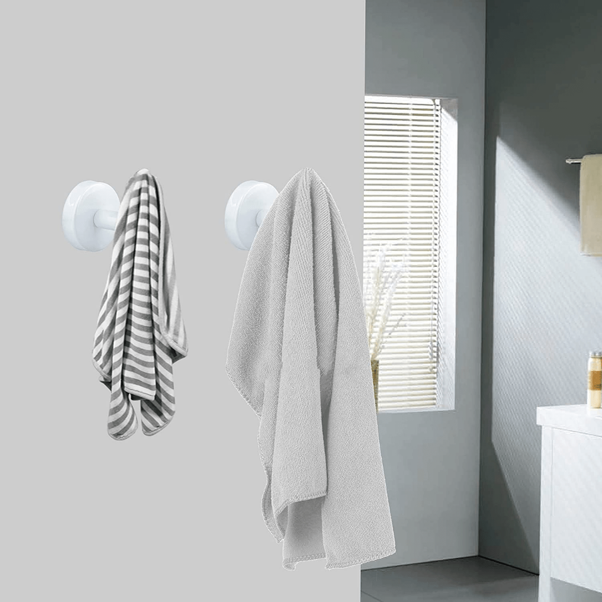 Ganci appendi asciugamano da bagno da fissare al termo arredo in ottone di  diverse finiture colore antiruggine - IdeArredoBagno - E-shop accessori  bagno artigianali