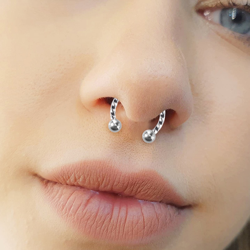 Cbr hot sale nose piercing