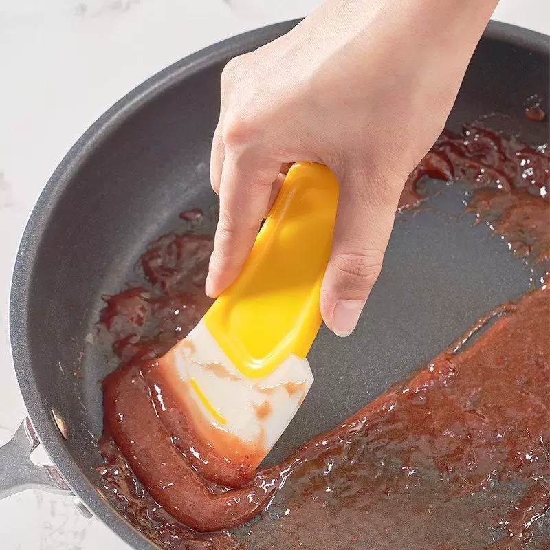 Oil-Proof Silicone Pan Scraper: The Perfect Kitchen Utensil for Cleaning  Dishes and Bowls!