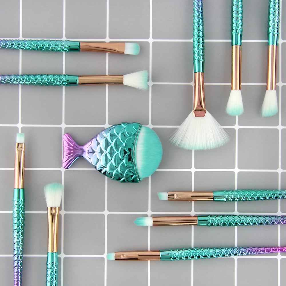 JAFRA Beauty 5-Pc Brush Set Plus 4-pc Nail Art Tool Set w/Brush Holder