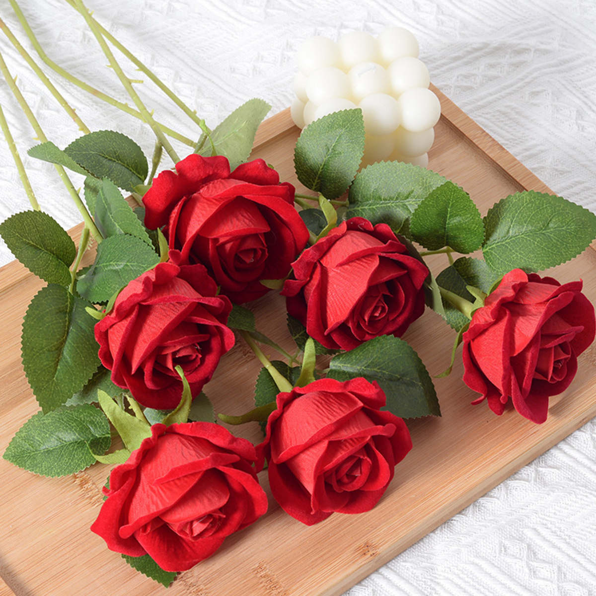 1pc, rose finte rosse, fiore di rosa artificiale, stelo di fiore  artificiale, pianta di rosa di velluto decorazione della festa nuziale  regalo decoraz