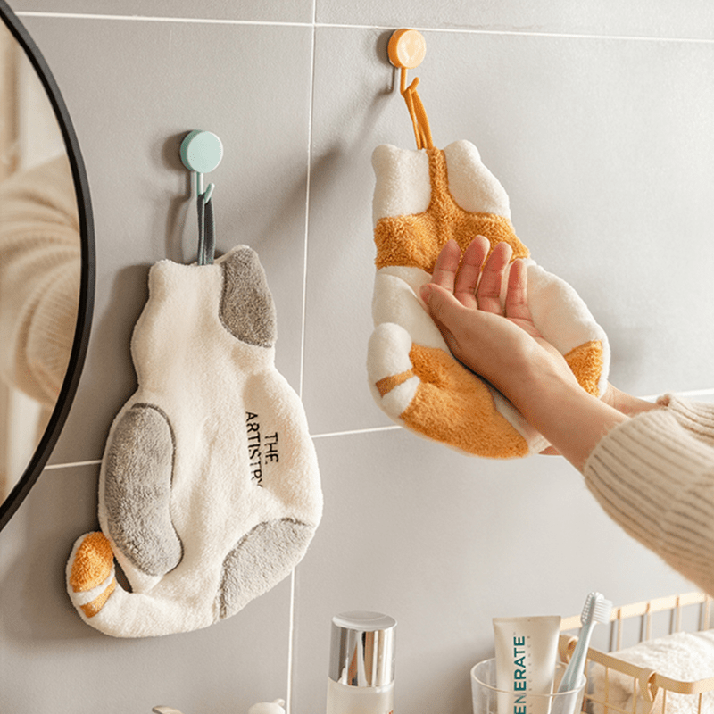 

1pc, Coral Velvet Hand Towel, Cute Cat Cartoon Hand Towel, Household Kitchen Bathroom Dual-use Hanging Hand Towel