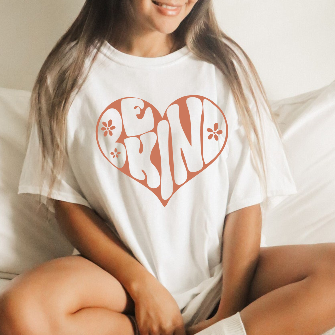 

Plus Size Casual T-shirt, Women's Plus 'be Kind' Heart Print Short Sleeve Round Neck Slight Stretch T-shirt