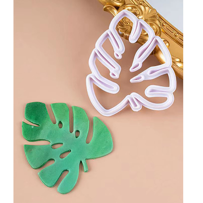 4 pcs Tropical Leaf Cookie Cutter, Palm Leaves Fondant Cutters Mold  Hawaiian Green Fondant Leaf Cookie Cutter for Gum Paste, Sugarcraft Candy,  Luau Cake Decorating