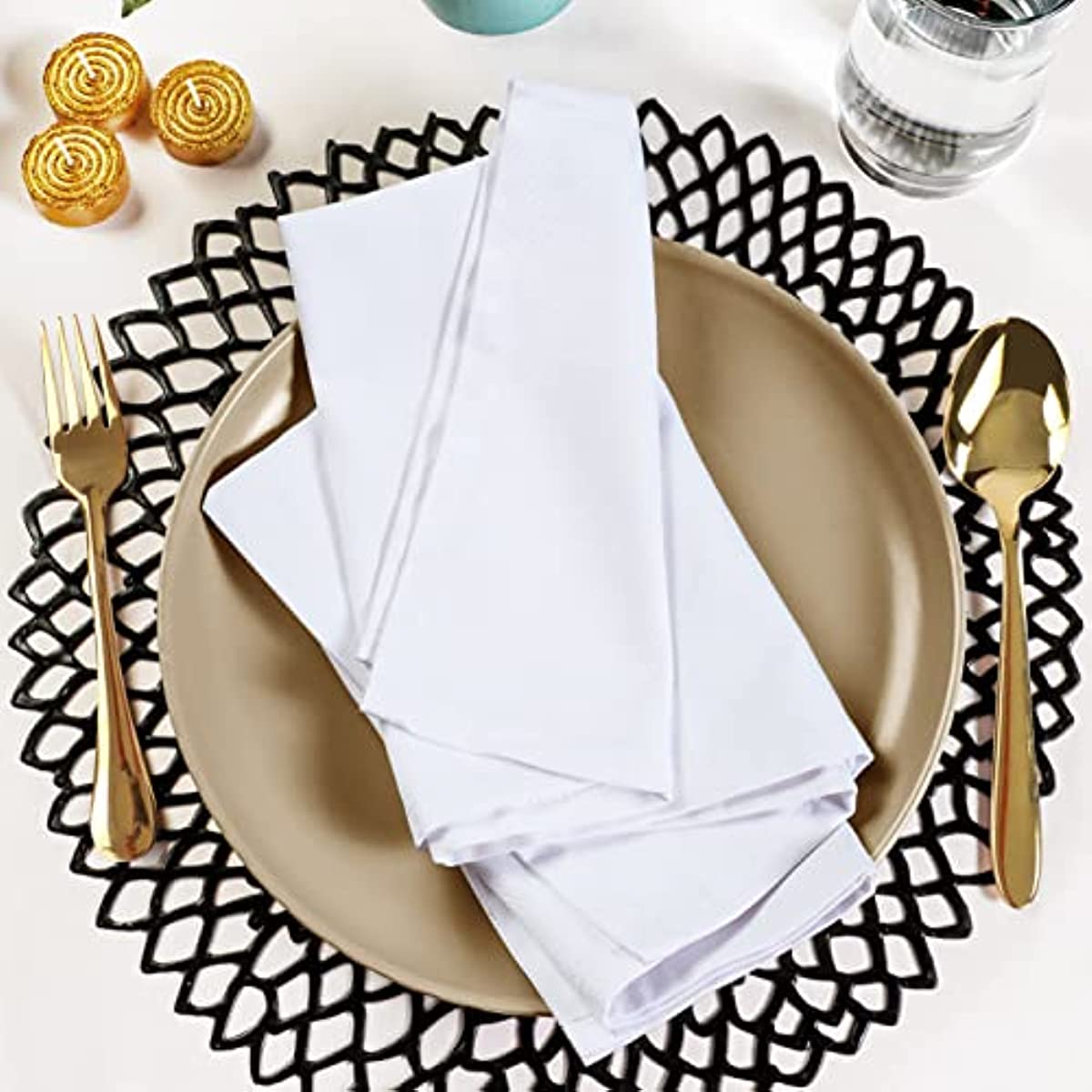 Kitchen Cloth Napkins 12 Pack 18X18 Inches Cotton Blend Soft Fabric with  Hemmed Edges, White Dinner Napkins Washable Reusable Durable Linen Napkins