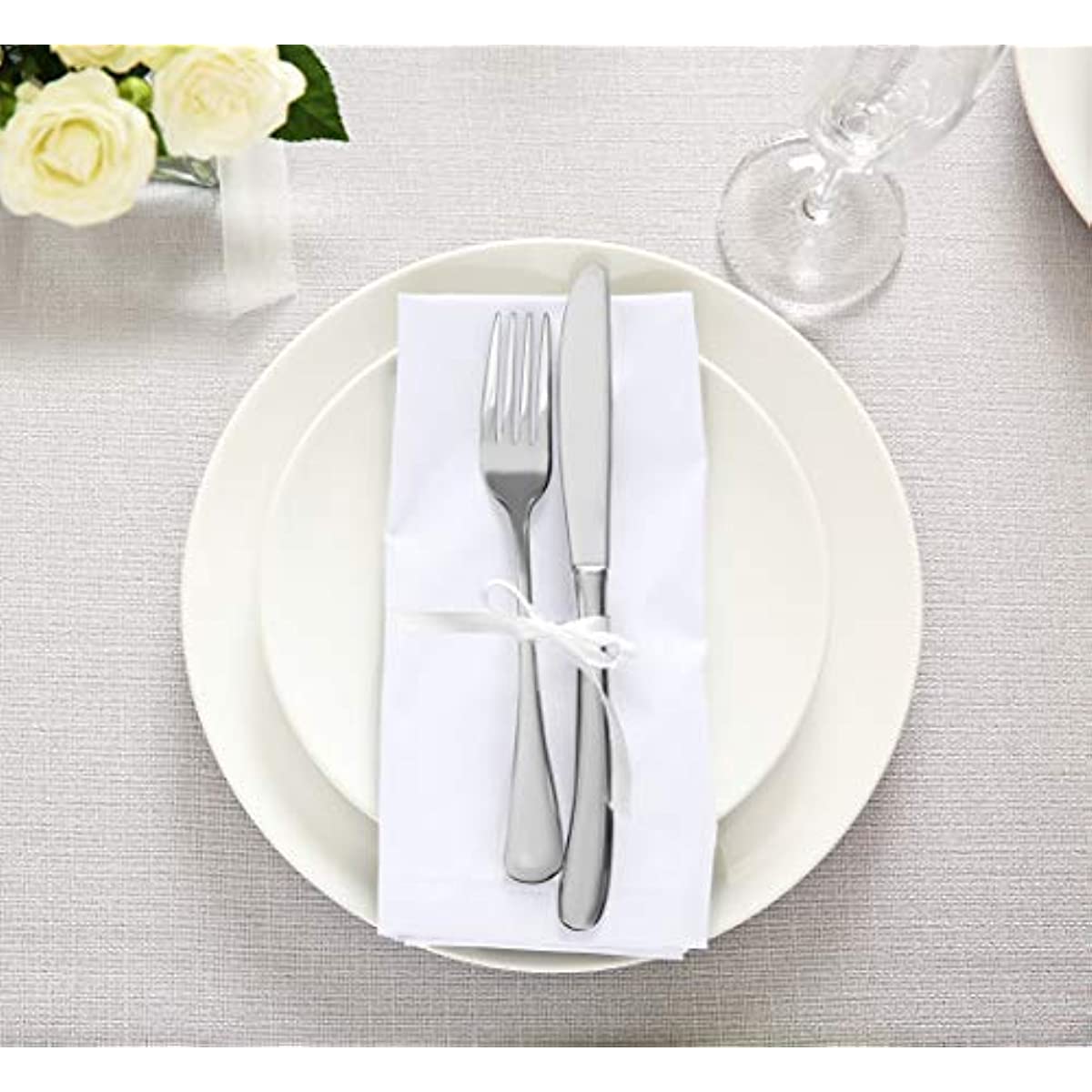 Cloth Napkins Set of 4 Cotton Polyester Blend, White Color, 18 in x 18 in,  Washable Cloth and Reusable Napkins, Dinner Napkins