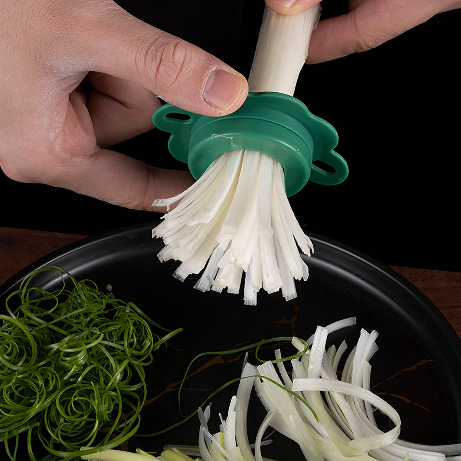 Superfine Vegetable Shredder: Easily Slice & Shred Green Onions with the  Plum Blossom Cut!