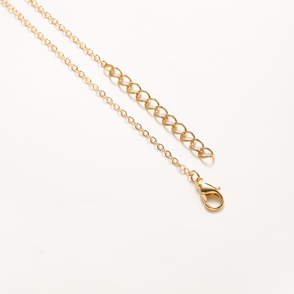 Elegant Golden-Tone Initial Necklace with Interlocking O-Link Chain - 1-26 Letters for Women, Durable Minimalist Jewelry Gift for Birthdays, Anniversaries & Special Occasions, Necklace, Birthday Jewelry, Sophisticated Style, Delicate Craftsmanship