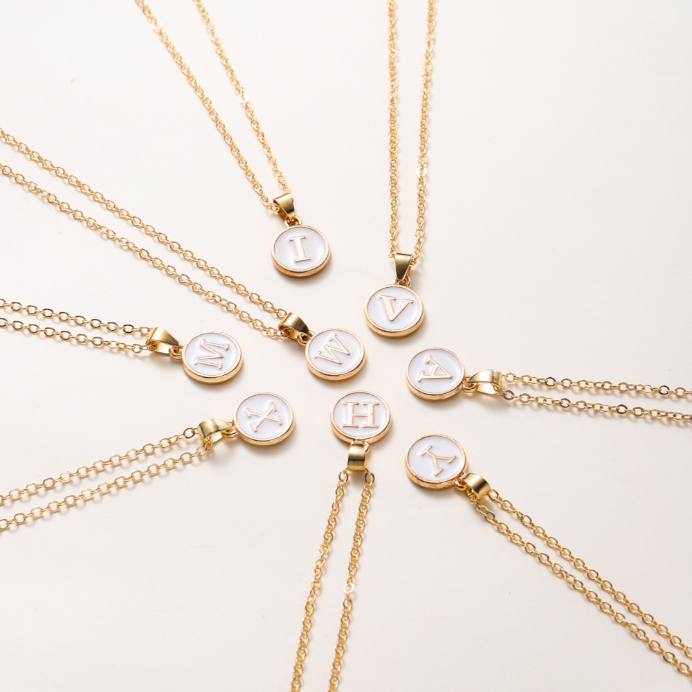 Elegant Golden-Tone Initial Necklace with Interlocking O-Link Chain - 1-26 Letters for Women, Durable Minimalist Jewelry Gift for Birthdays, Anniversaries & Special Occasions, Necklace, Birthday Jewelry, Sophisticated Style, Delicate Craftsmanship