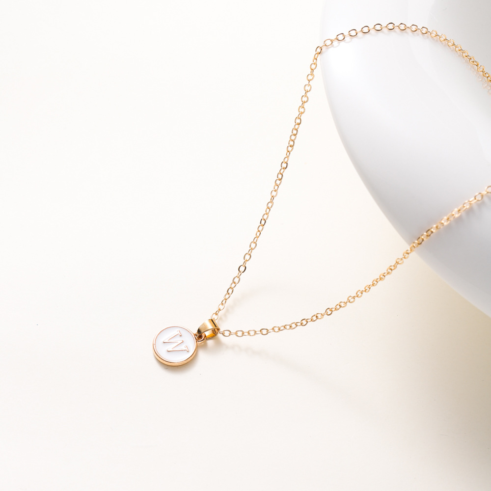 Elegant Golden-Tone Initial Necklace with Interlocking O-Link Chain - 1-26 Letters for Women, Durable Minimalist Jewelry Gift for Birthdays, Anniversaries & Special Occasions, Necklace, Birthday Jewelry, Sophisticated Style, Delicate Craftsmanship